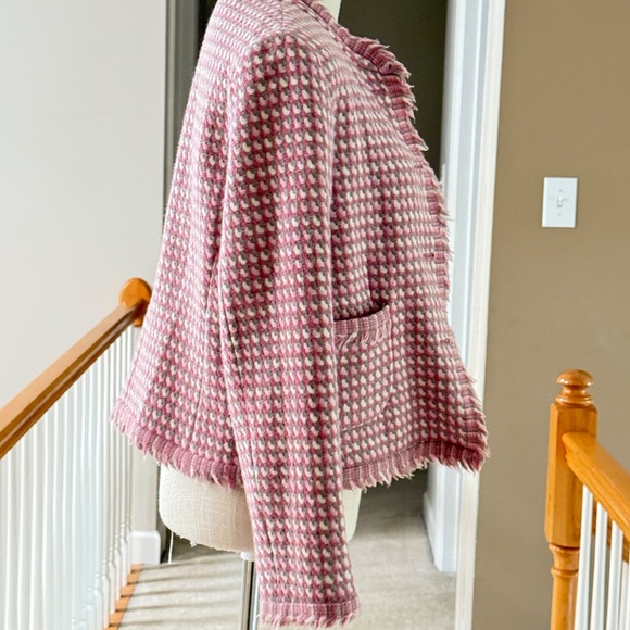 Vintage Pendleton Pink Tweed Virgin Wool Cropped Blazer in Size 14P - Picture 3 of 8
